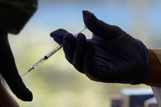 Estados Unidos ha desechado casi 130,000 dosis de vacunas anti COVID