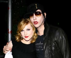 Evan Rachel Wood acusa a Marilyn Manson de decirle insultos antisemitas durante la relación