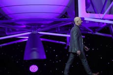 ¿Cuál es el proyecto espacial en el que Jeff Bezos se está enfocando?