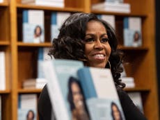 Michelle Obama anuncia la edición para jóvenes lectores de sus memorias “Becoming”