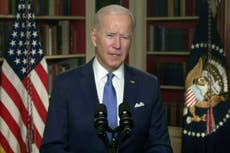 Biden se une a todos los presidentes anteriores, excepto Trump, para pedir el fin del “extremismo político”