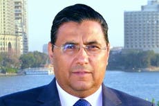 Egipto libera a periodista de la cadena Al-Jazeera a cuatro años de haberlo detenido