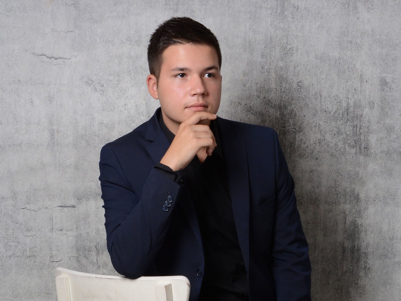 Policía reporta el asesinato de un joven de 22 años tras ser perseguido y atacado a puñaladas 