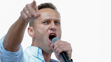 El hombre que se enfrentó a Putin: ¿quién es Alexei Navalny?