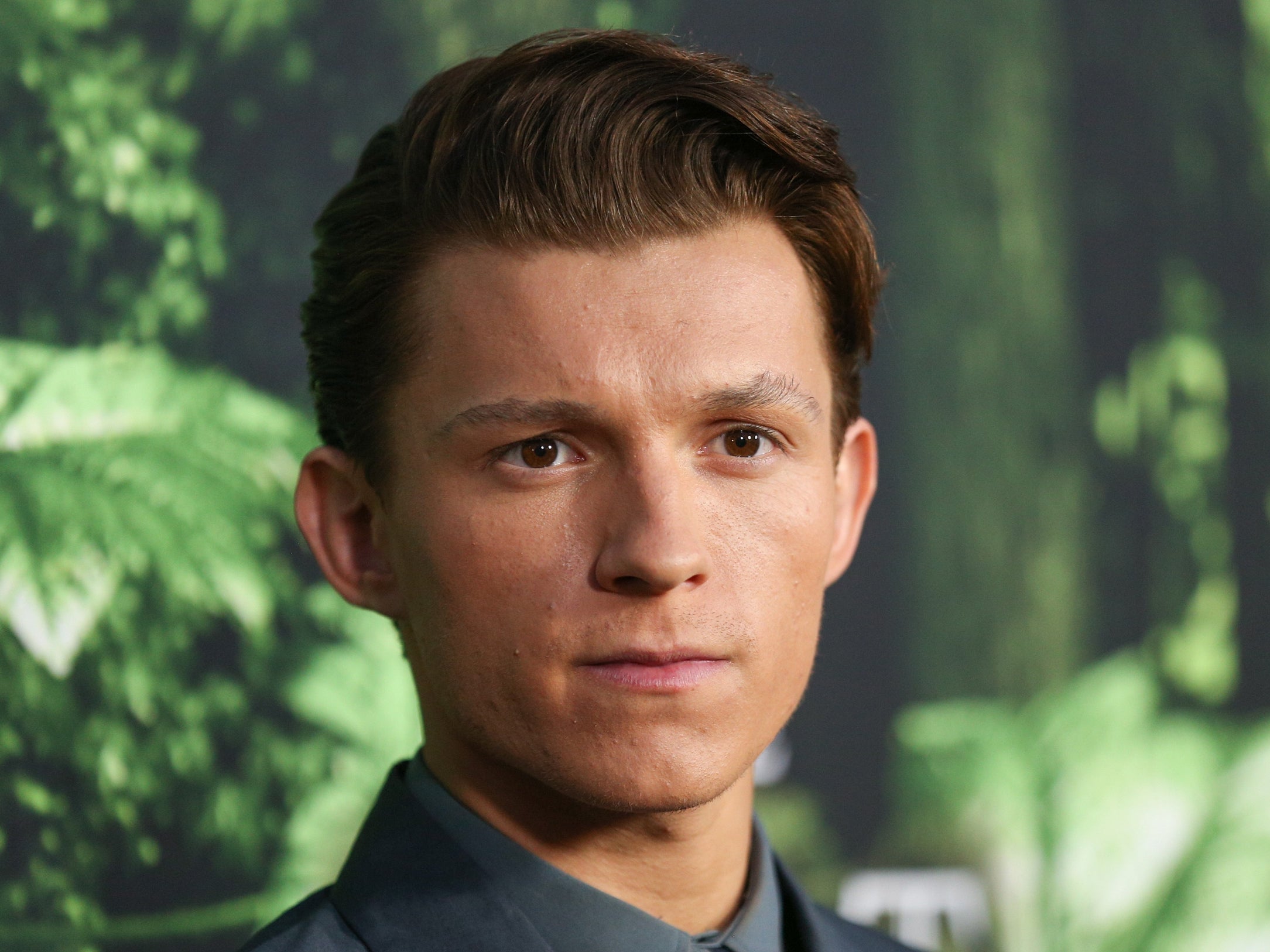 La estrella de Spider-Man, Tom Holland, dice que “se puso firme” en una petición de Marvel