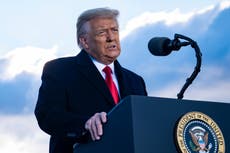 Trump no ha mostrado remordimiento por disturbios en el Capitolio, dice informe