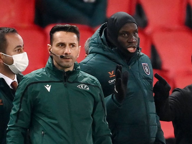 UEFA inicia el procedimiento contra los oficiales del partido PSG vs Istanbul Basaksehir