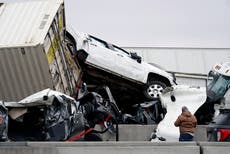 Al menos 5 muertos en accidente masivo que involucró de 75 a 100 vehículos en una interestatal helada de Texas