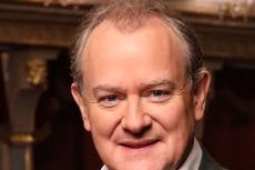 Hugh Bonneville: “No era fan de Margaret Thatcher, pero Dios mío, ella habría liderado desde el frente sobre el coronavirus”