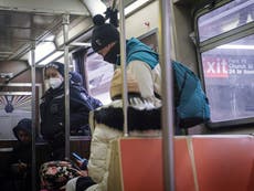 Sospechoso de apuñalamientos en el metro de Nueva York es acusado de asesinato