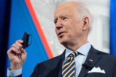 Biden hace enojar a AOC, Warren y Schumer por negarse a cancelar la deuda estudiantil