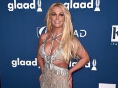 Los fans de Britney Spears buscan significado oculto en su publicación de un tablero de Scrabble en Instagram