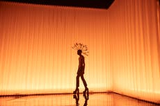 ¿Cómo la fluidez de género está revolucionando la Semana de la Moda de Londres?