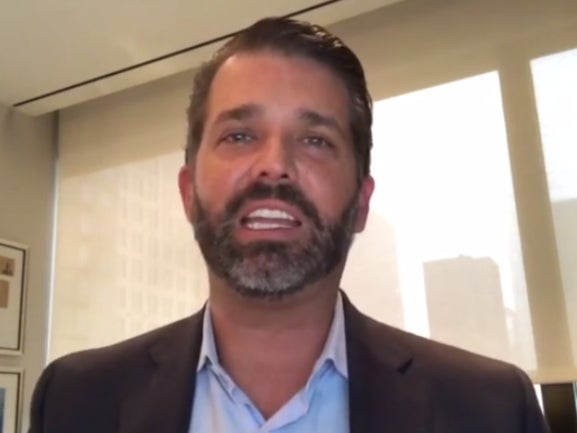 Trump Jr. critica a la “república popular de Nueva York” después de que la Corte Suprema ordenara a su padre a entregar declaraciones de impuestos