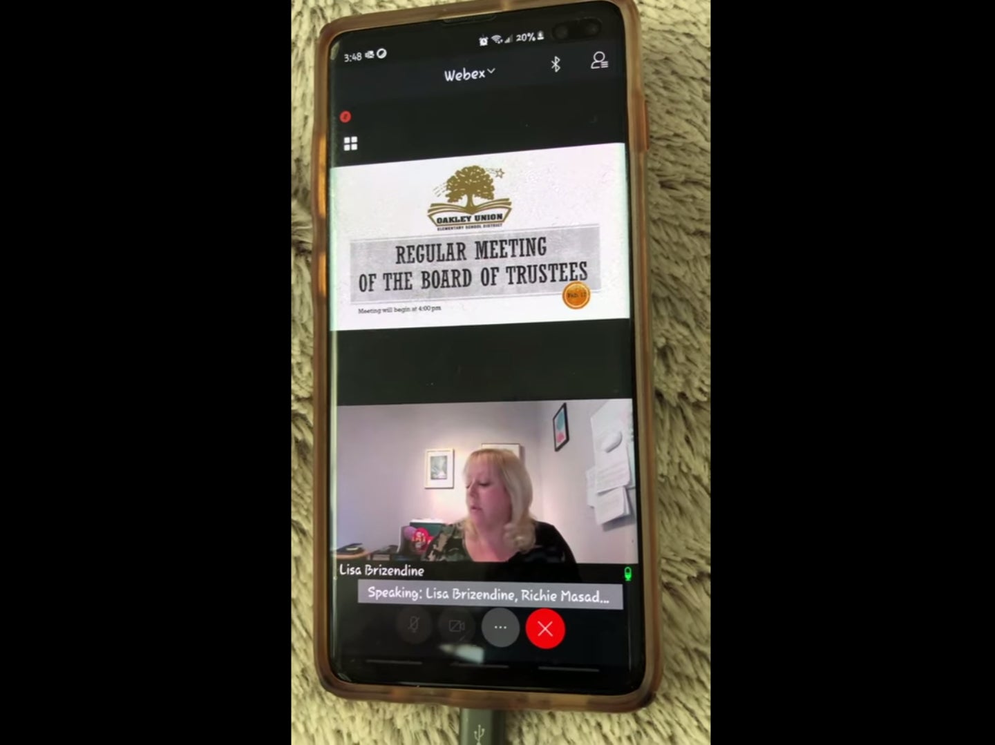 Junta escolar de California renuncia tras escándalo durante videollamada