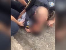 Policía de Baton Rouge investiga a un oficial que fue captado en video sometiendo a un adolescente 