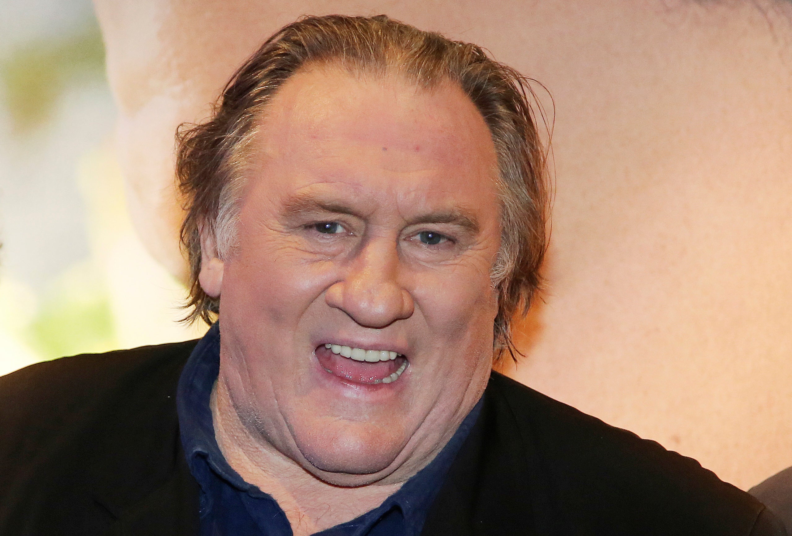 Reviven investigación contra el actor francés Gerard Depardieu, acusado de violación