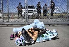 Abogados buscan a los padres de cientos de niños separados en la frontera por la polémica política de Trump