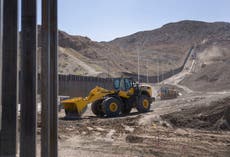 Temen que continúe la construcción del muro fronterizo de Trump pese a que Biden ordenó que se detuviera