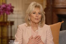 Jill Biden dice que luchó por mantener la fe después de la muerte de Beau
