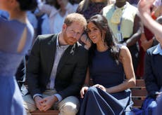 “Pasamos de cero a 60 en los primeros dos meses”: El príncipe Harry habla sobre sus primeras citas con Meghan Markle 