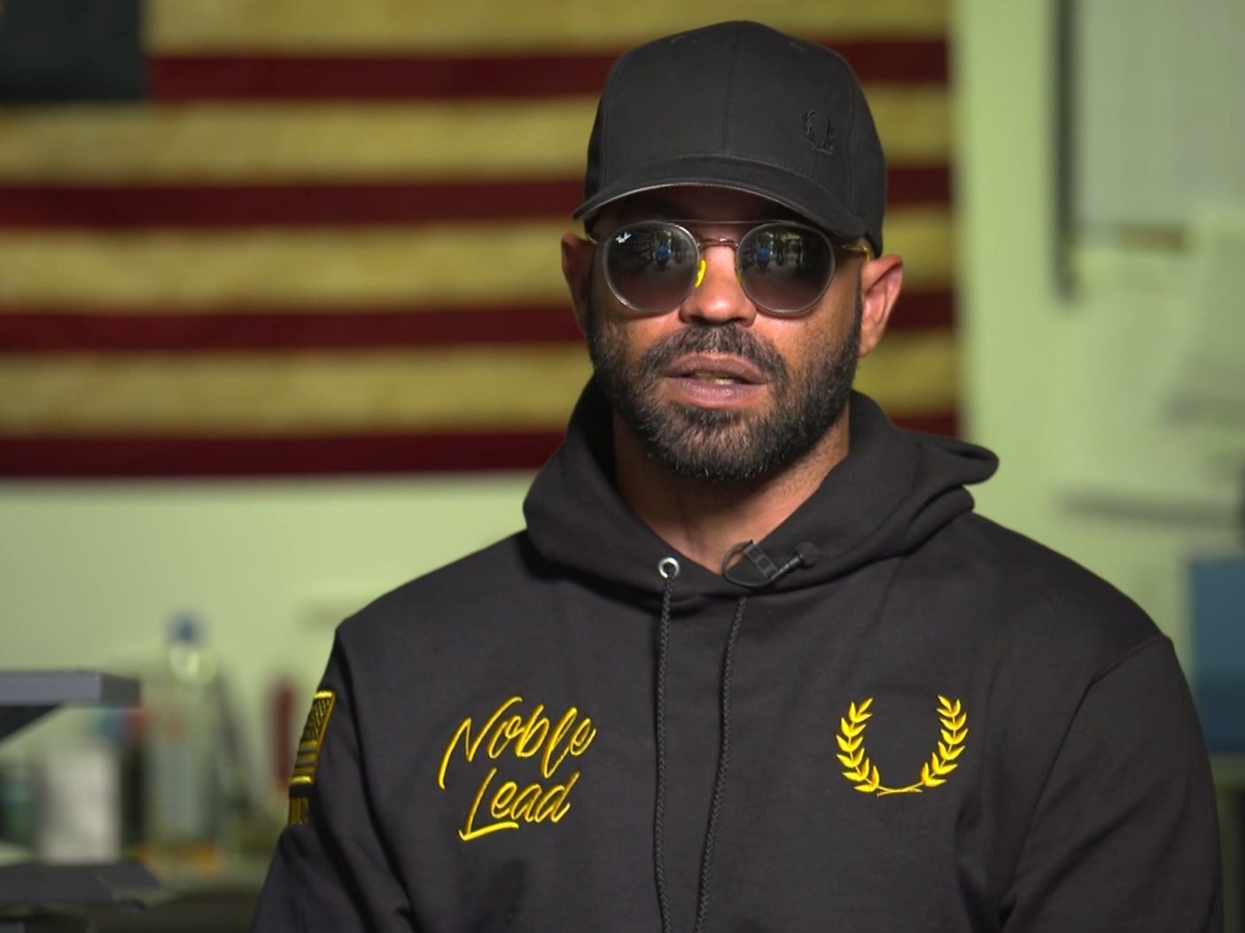 El líder de Proud Boys condena a los alborotadores del Capitolio pero se burla de los legisladores