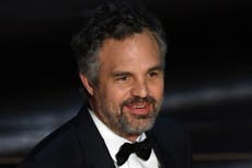 Globos de Oro: Mark Ruffalo elogia el fin del “pasado cruel” de Estados Unidos bajo Trump en su discurso