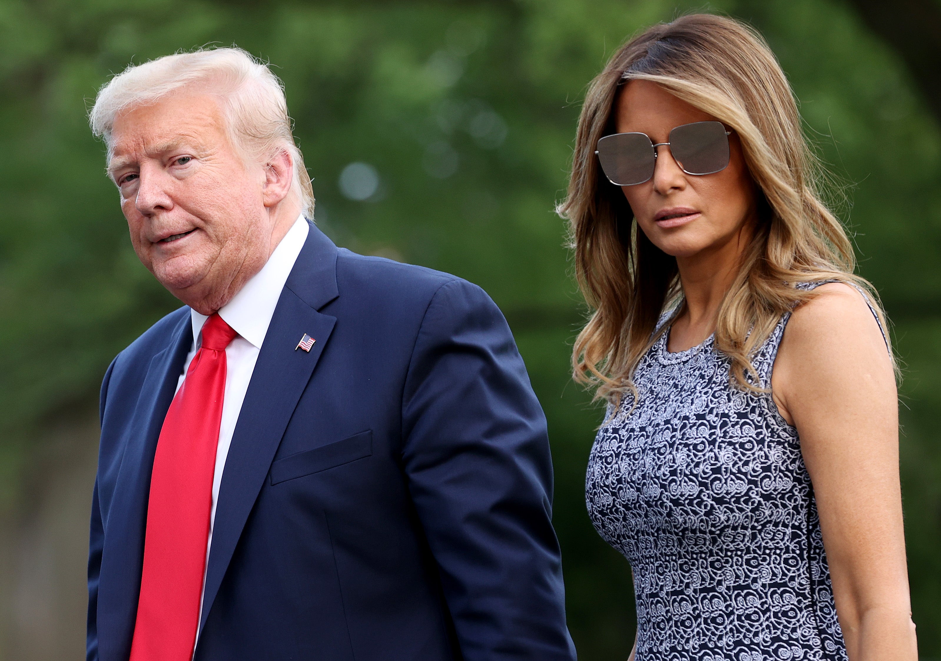 Donald y Melania Trump “recibieron la vacuna de Covid antes de salir de la Casa Blanca”