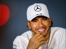 Lewis Hamilton explica porqué solo firmó una extensión de contrato por un año en Mercedes