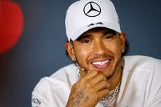 Lewis Hamilton explica porqué solo firmó una extensión de contrato por un año en Mercedes