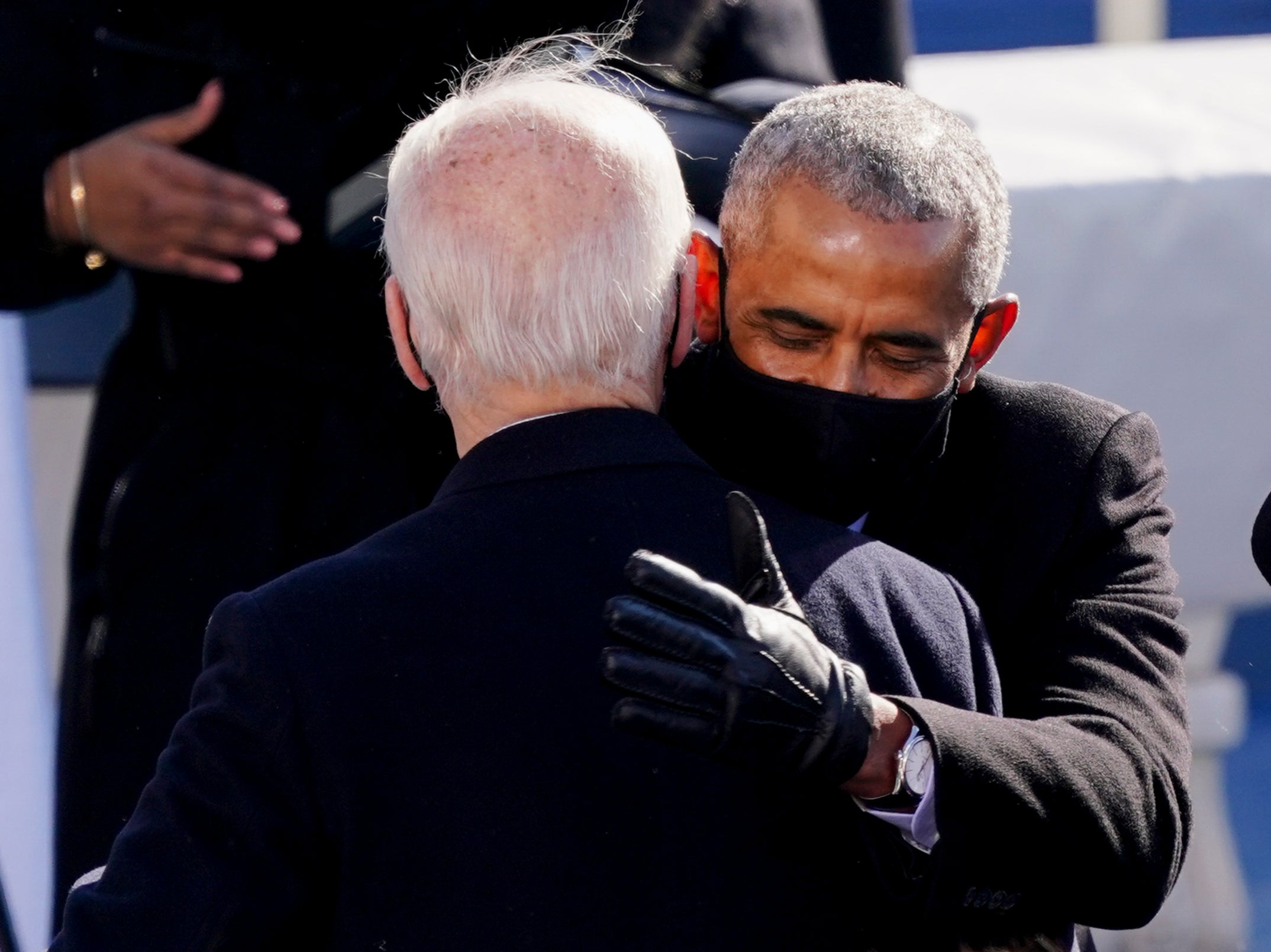 Libro afirma que Obama vio la campaña presidencial de Biden como un “político envejecido que busca su último hurra”