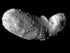 Científicos sorprendidos por el agua y el material orgánico encontrados en un asteroide por primera vez