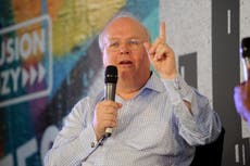 Donald Trump emite larga perorata sobre el veterano republicano Karl Rove