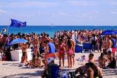 COVID: Playa de Florida prohíbe la llegada de turistas de otros estados en víspera de las vacaciones de primavera