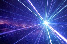 Científicos desarrollan modelo que permitiría a naves espaciales viajar a velocidades más rápidas que la luz