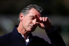 Gavin Newsom podría enfrentar una votación de destitución después de que la petición recaude 1.95 millones de firmas en su contra