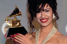 Selena en los Grammy ’94: Cinco datos sobre su icónico vestido