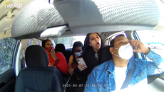 Mujer tose y agrede a conductor de Uber tras pedirle que usara cubrebocas 