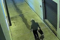 El FBI publica imágenes espeluznantes de un sospechoso con una bomba previo a los disturbios en el Capitolio