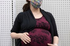 Embarazadas y las madres primerizas tienen tres veces más probabilidades de sufrir problemas de salud mental durante una pandemia