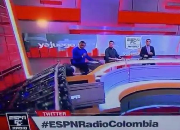 Presentador de ESPN sufre fuerte accidente durante transmisión en vivo