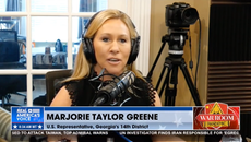 “El sistema tiene que ser derribado”: Marjorie Taylor Greene despotrica sobre el “agujero” de D.C. en una entrevista con Steve Bannon
