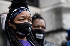 Madre de Breonna Taylor: “Un año después todavía pedimos al sistema que haga lo correcto”