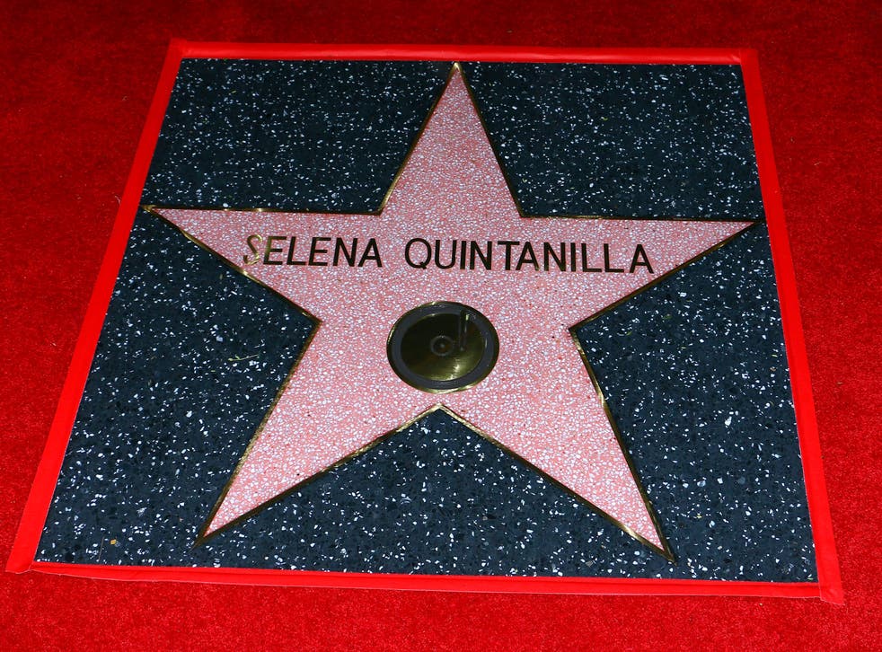 Imagen captada durante la develación de la estrella de Selena en el Paseo de la Fama en Hollywood, California. La Reina del Tex-Mex será homenajeada con un Grammy póstumo el 14 de marzo de 2021.