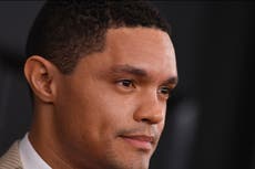Trevor Noah es elogiado por su opinión sobre el caso de Kyle Rittenhouse: “Eso es una mi***a”