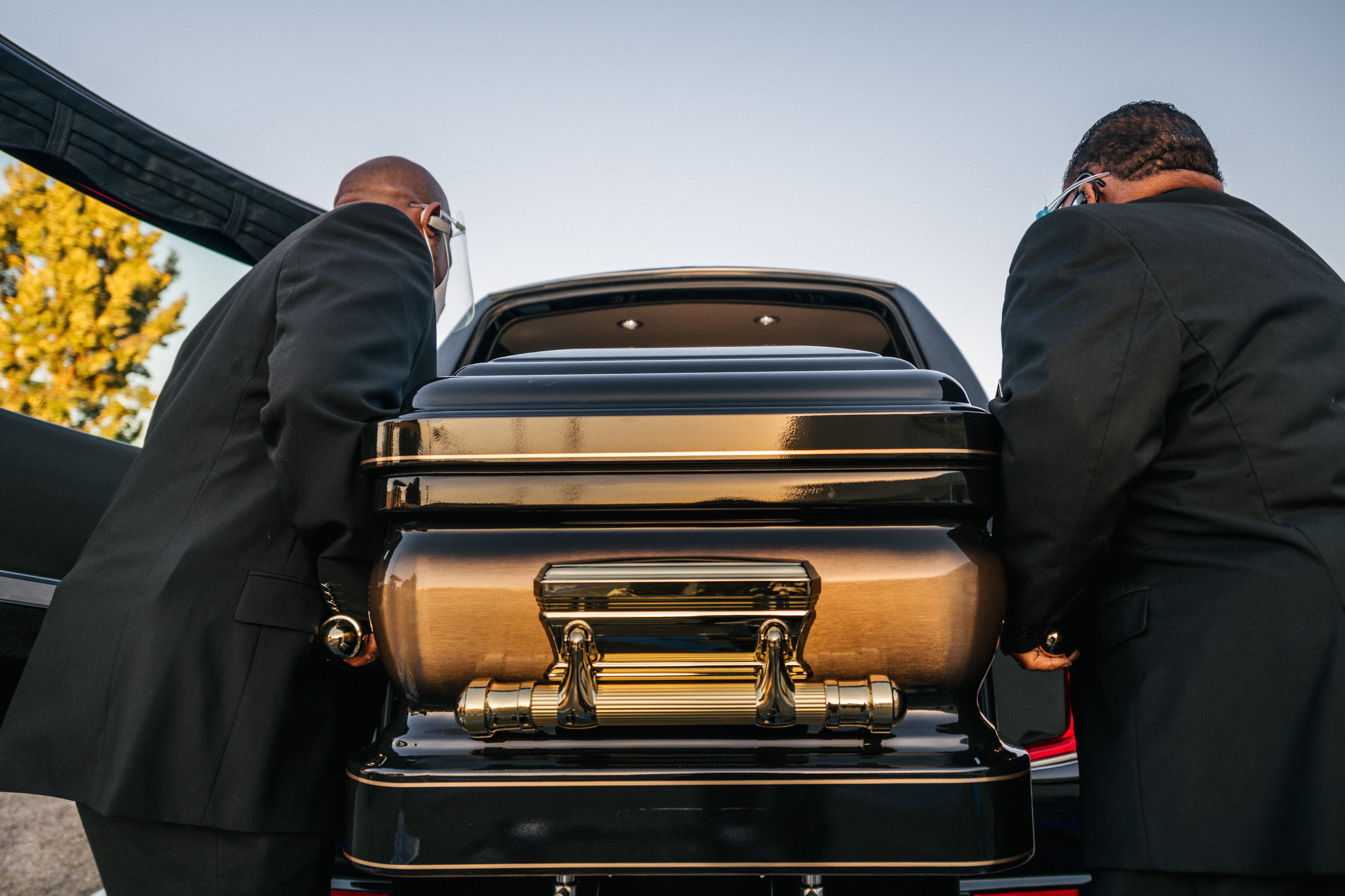 Montana registró más muertes que nacimientos en 2020; COVID-19, la tercera causa de decesos