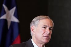 El gobernador de Texas, Greg Abbott, emite una orden ejecutiva que prohíbe los pasaportes de vacunas de Biden