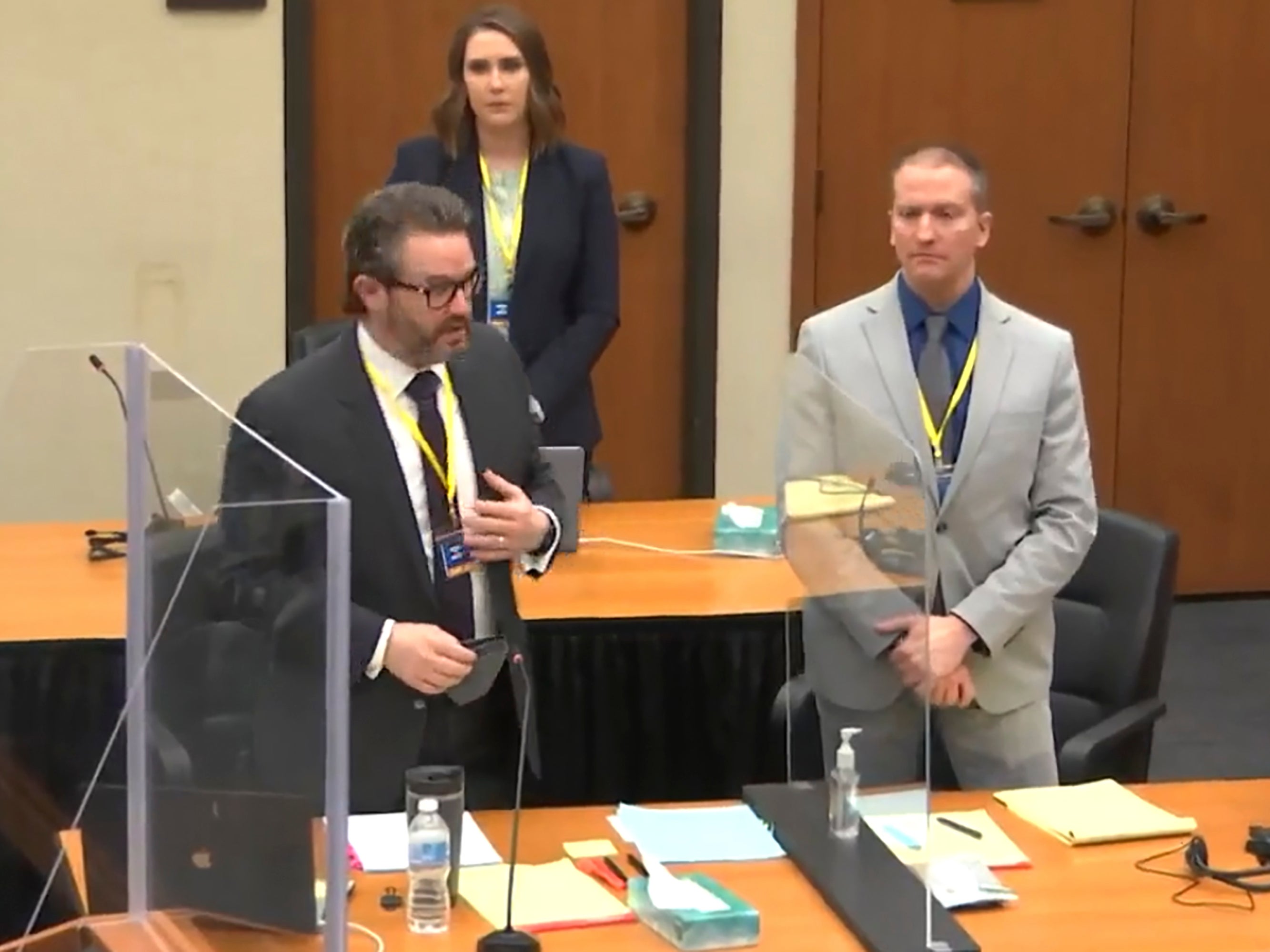 Juicio por asesinato de George Floyd; decisión de destituir al jurado negro, una “bofetada en la cara”