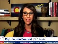 Lauren Boebert es ridiculizada por afirmar que ninguna ley de armas podría haber detenido al tirador de Colorado
