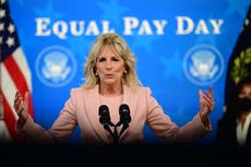 Jill Biden revela que le pagaron menos que sus colegas maestros masculinos, mientras que Megan Rapinoe dice que ha sido “devaluada”